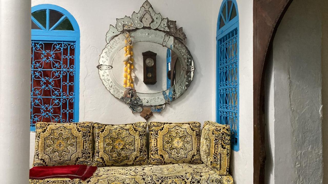 Riad Mama Aicha Asilah Ngoại thất bức ảnh