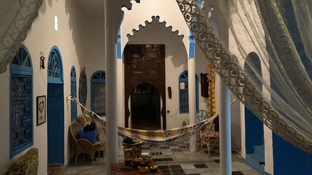 Riad Mama Aicha Asilah Ngoại thất bức ảnh